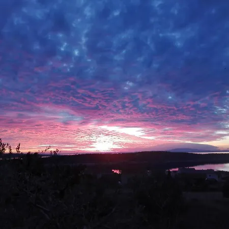 بيت ضيافة Malena