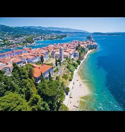 Konukevi Malena 3*