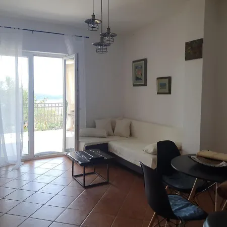 Malena بيت ضيافة Barbat na Rabu
