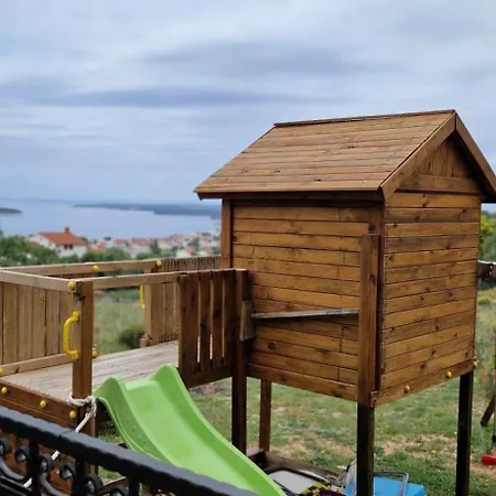 Malena Guest house 3*