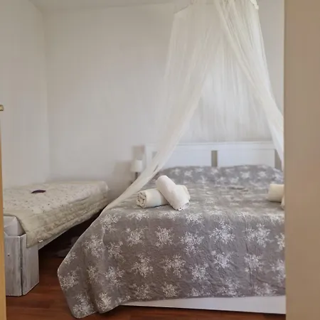 Malena 3* Barbat na Rabu