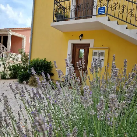 Malena 3* Barbat na Rabu